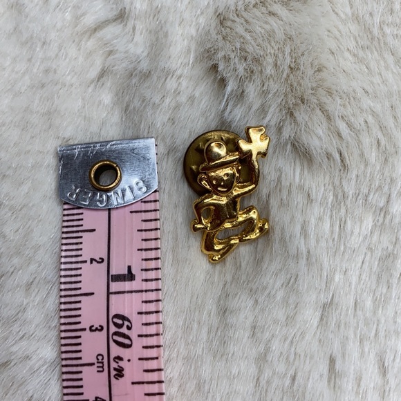 Leprechaun 🍀 Pin - Picture 3 of 4